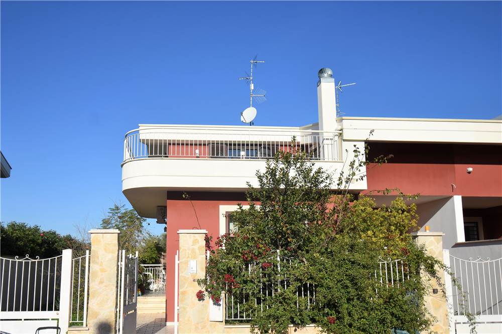 Prima Rete Immobiliare Villa in Vendita A PALO DEL COLLE Prezzo